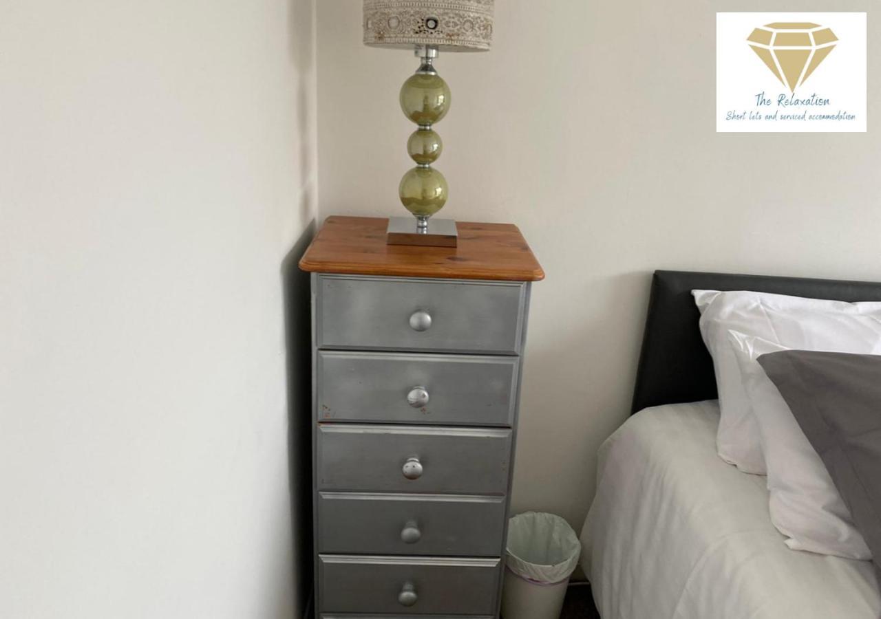 2 Bed Apartment-5 Guests - Business-Relocation-Parking - The Brighton Short Stay & Serviced Apartments Εξωτερικό φωτογραφία