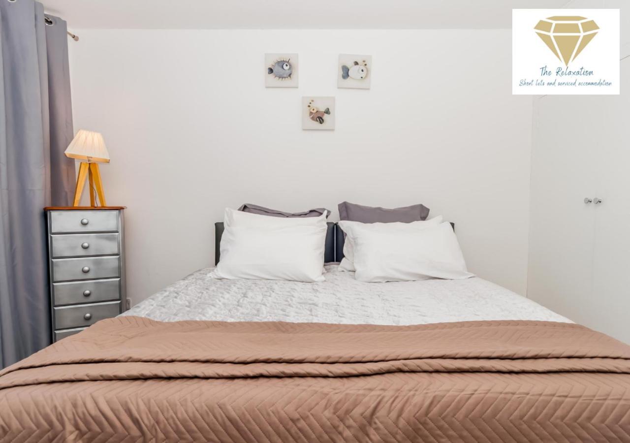 2 Bed Apartment-5 Guests - Business-Relocation-Parking - The Brighton Short Stay & Serviced Apartments Εξωτερικό φωτογραφία