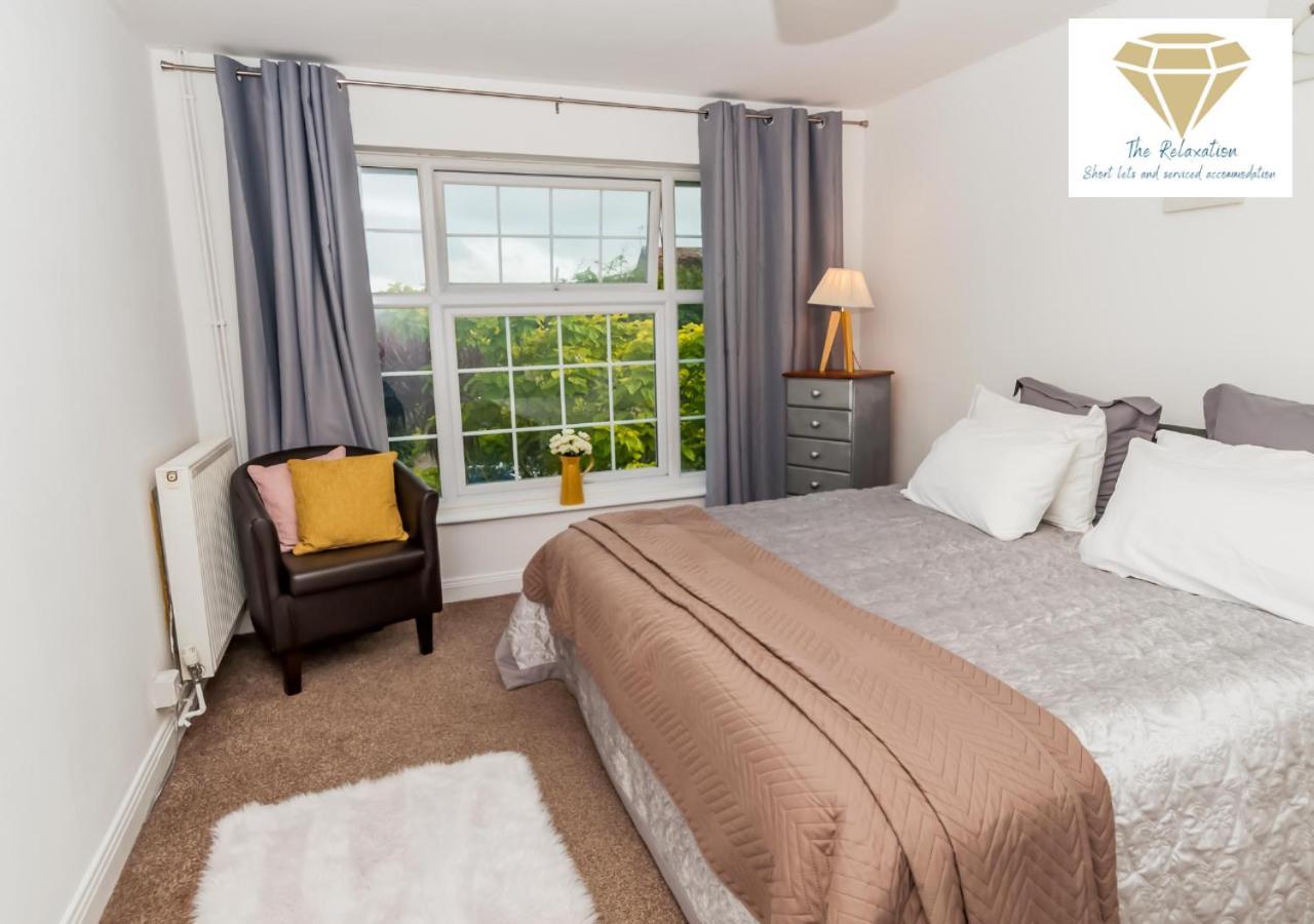 2 Bed Apartment-5 Guests - Business-Relocation-Parking - The Brighton Short Stay & Serviced Apartments Εξωτερικό φωτογραφία