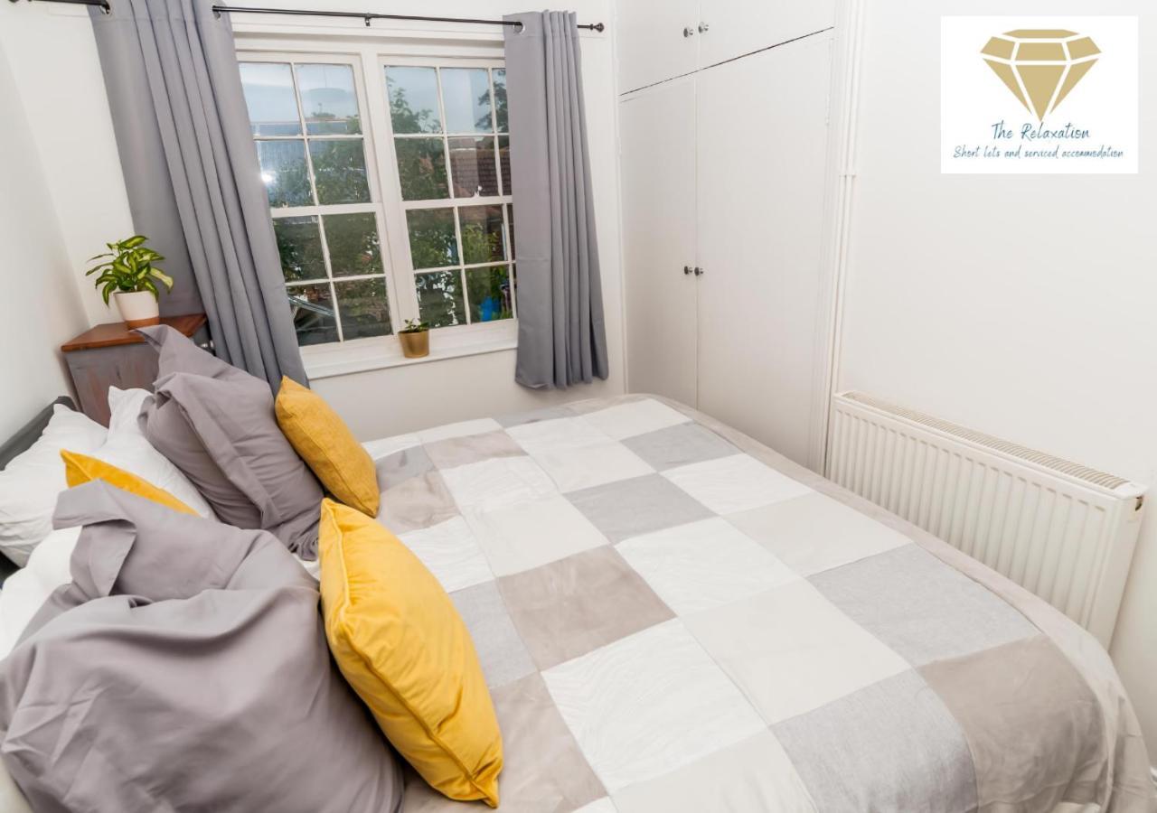 2 Bed Apartment-5 Guests - Business-Relocation-Parking - The Brighton Short Stay & Serviced Apartments Εξωτερικό φωτογραφία