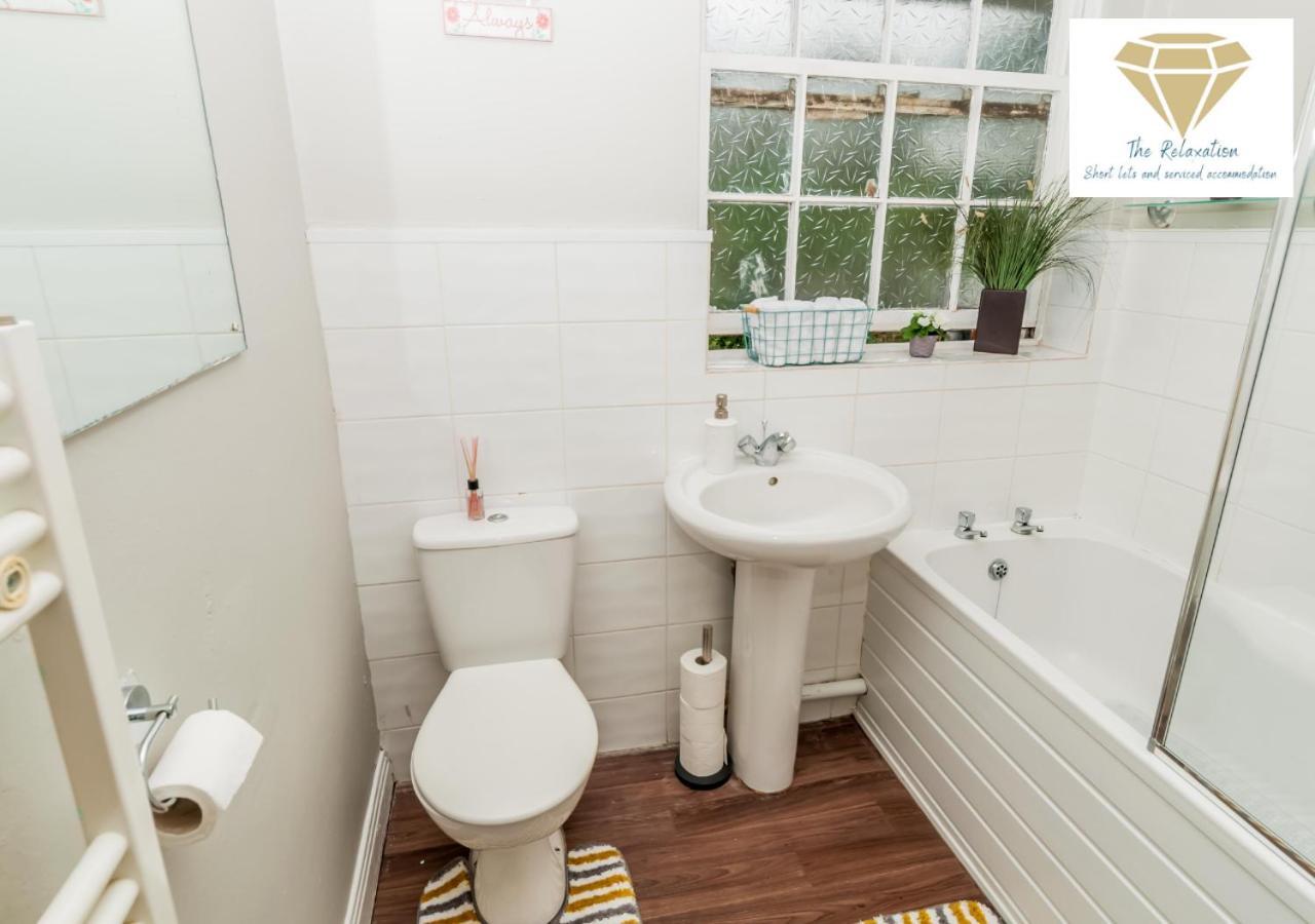 2 Bed Apartment-5 Guests - Business-Relocation-Parking - The Brighton Short Stay & Serviced Apartments Εξωτερικό φωτογραφία