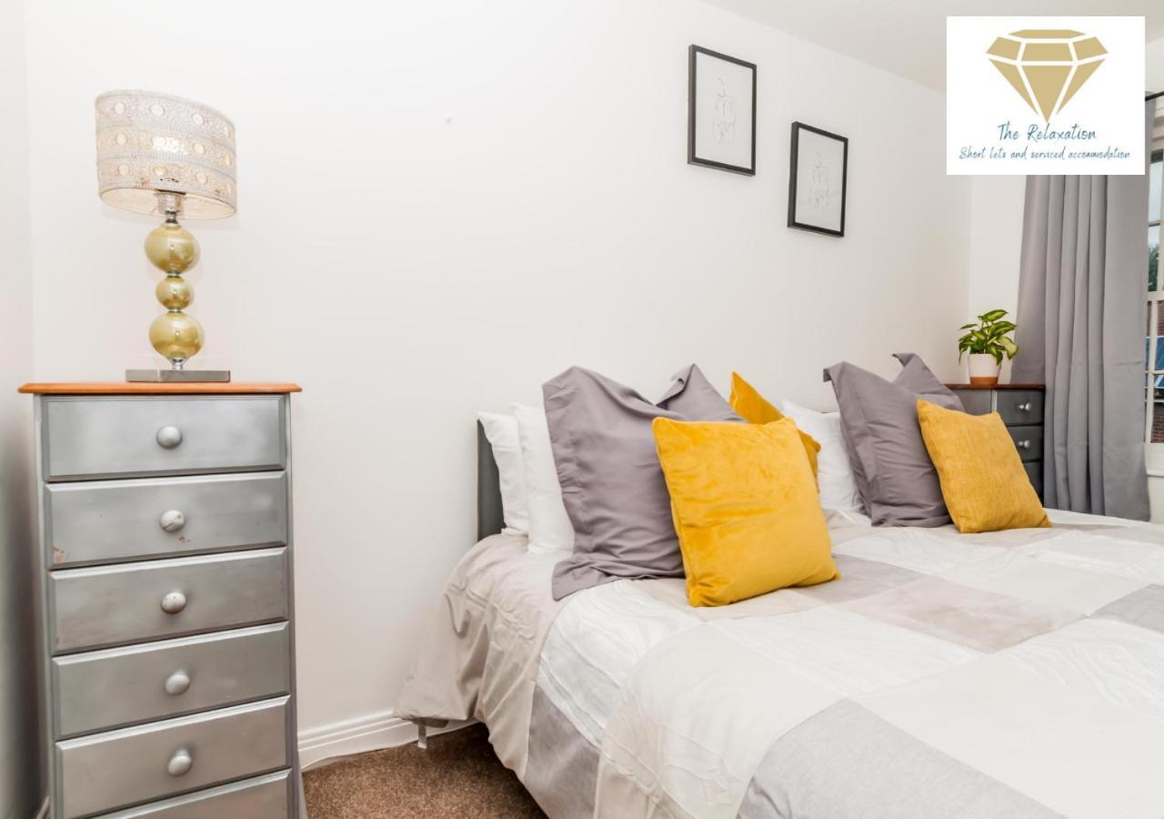2 Bed Apartment-5 Guests - Business-Relocation-Parking - The Brighton Short Stay & Serviced Apartments Εξωτερικό φωτογραφία